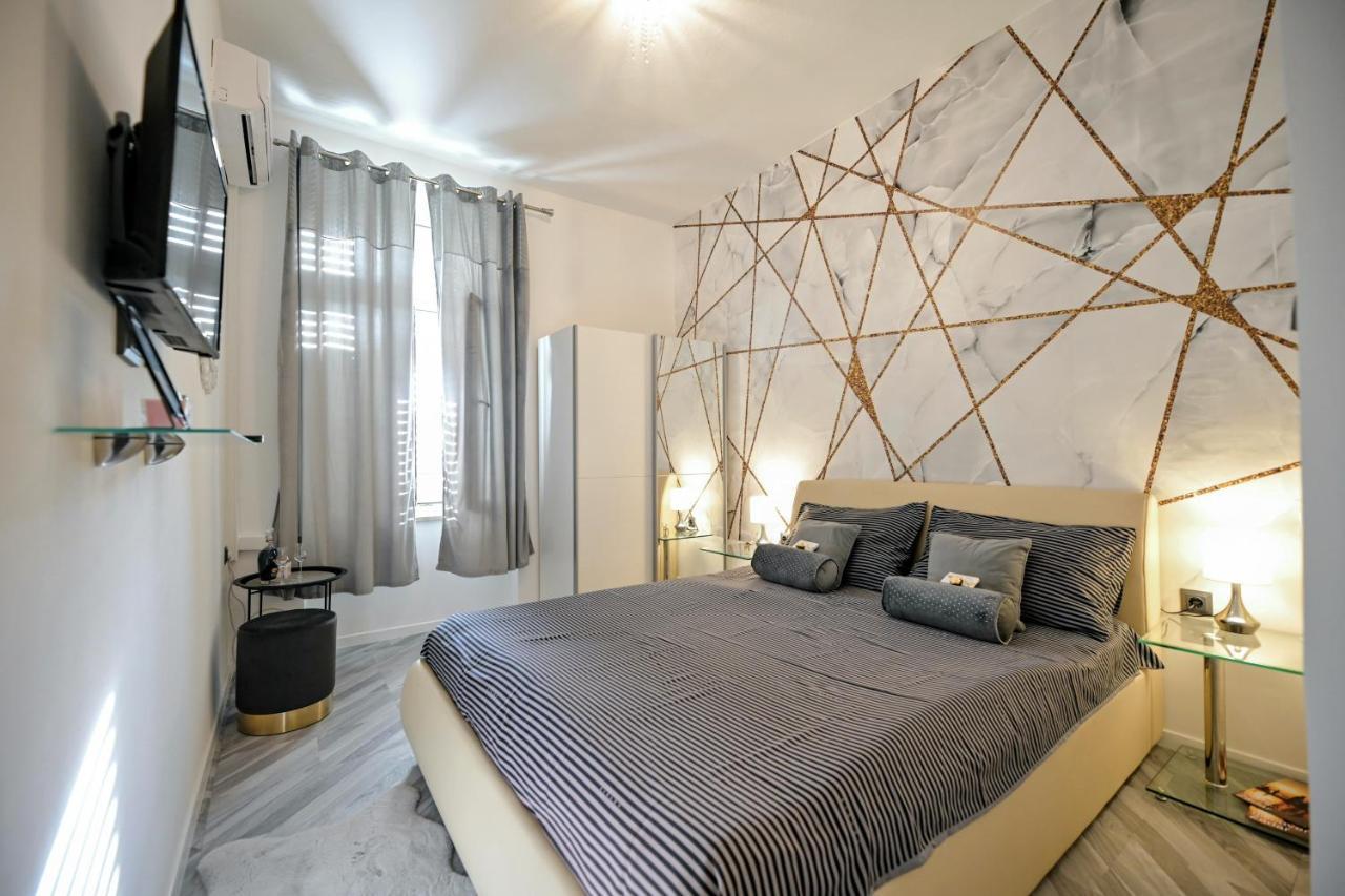 Luxury Apartment Laura Ζαντάρ Εξωτερικό φωτογραφία
